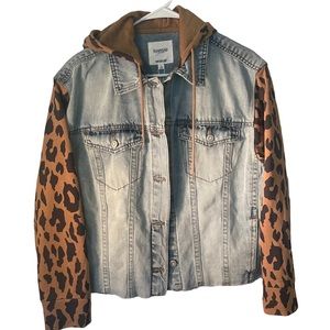 Kensie Jeans Denim Jean Jacket w/ Leopard Sleeves Size L